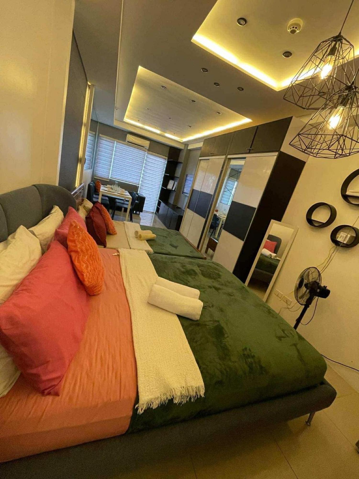 Kys 3 Staycation Near Naia Mall Of Asia Пасай Екстериор снимка